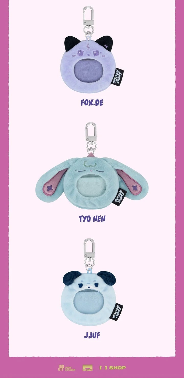 XDINARY HEROES - XCLUSIVE PARTY 2ND FANMEETING OFFICIAL MD XDINARY MONSTERS CAN BADGE HOLDER