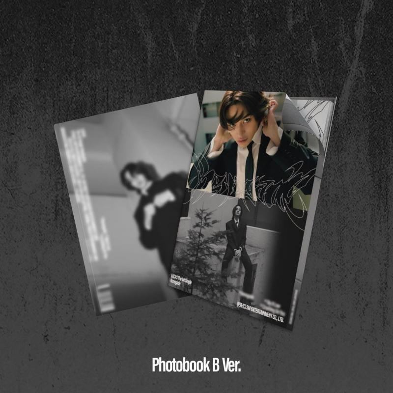 LUCAS - RENEGADE [LIBRO DE FOTOS VER.] ÁLBUM