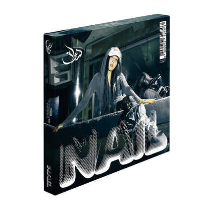 YVES - NAIL EP ALBUM [DELUXE VER.]